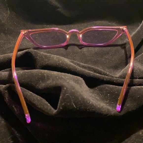 Two pair of cats eye glasses - Picture 4 of 7